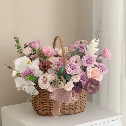 Roses Mix & Match Handheld Flower Basket