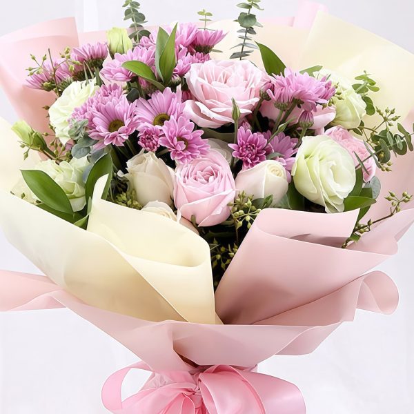 Your World - Pink Gloriosa mixed with Pink Snow Mountain Rose