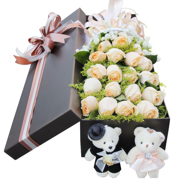 Forever Your Happiness - 19 Champagne Roses Bouquet Forever Your Happiness - 19 Champagne Roses Bouquet