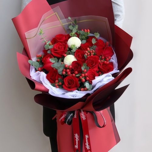 201902061437253289.jpg Huma Red - 19 Red Roses Bouquet