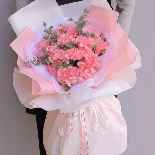 Buquê de Cravos Cor-de-Rosa: Amor Real e Elegância